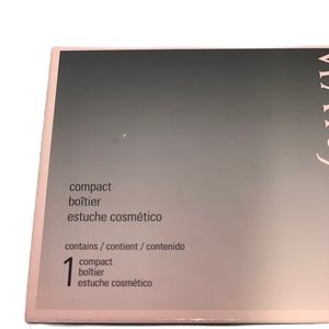 Mary Kay Refillable Compact. NIB, Black